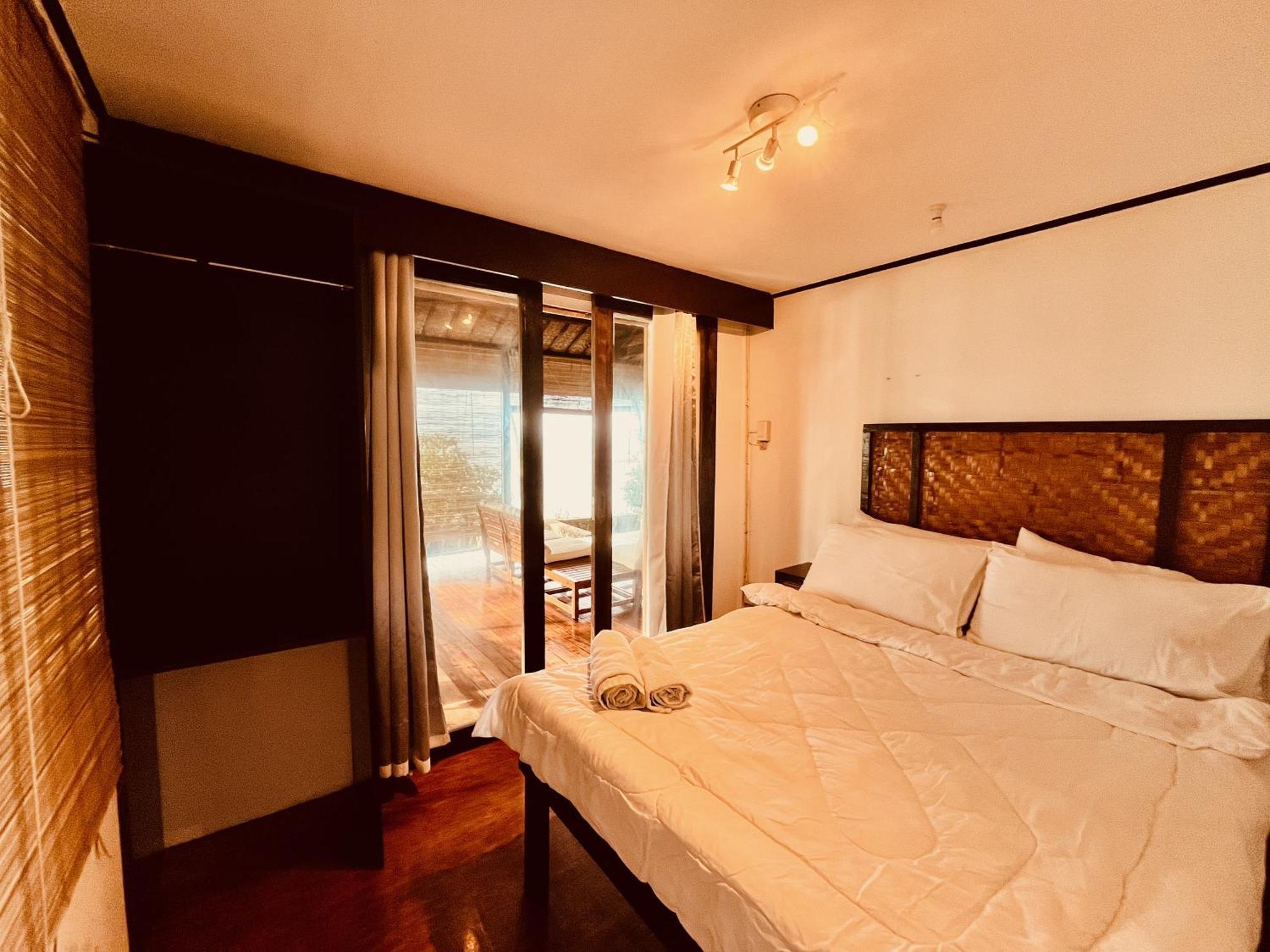 Villa Milagros Dive Inn Anilao Mabini  Extérieur photo